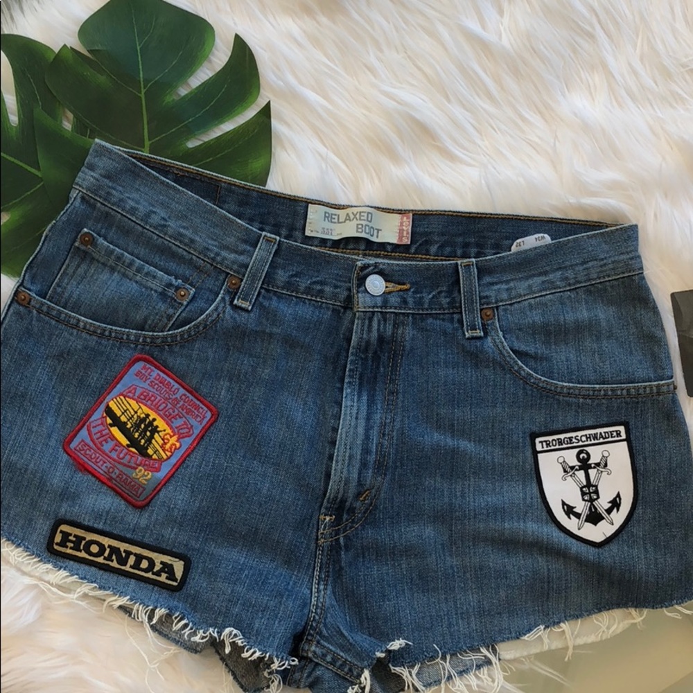NWT | LEVIS Relaxed Boot Shorts | Denim | 34W